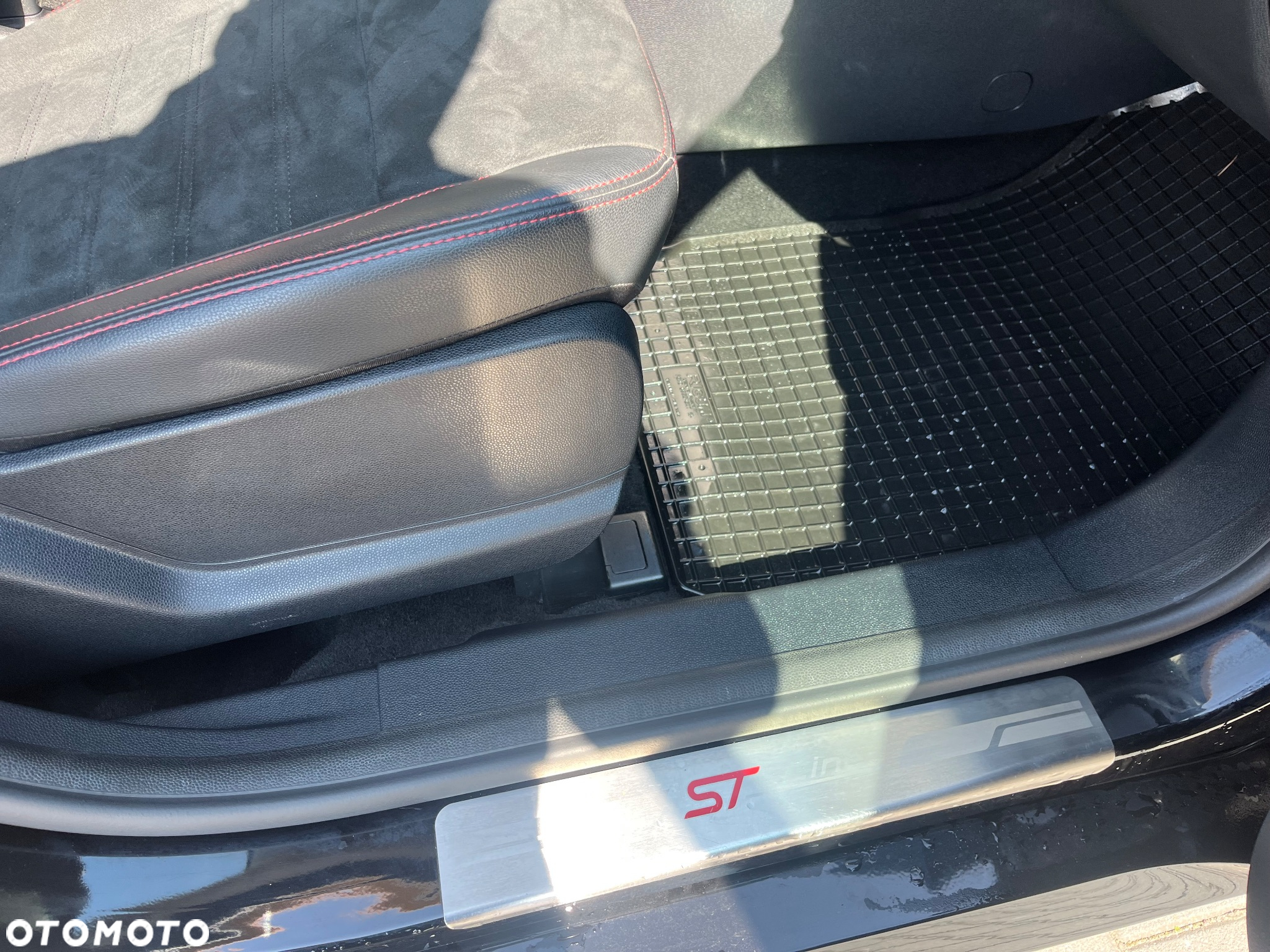 Ford EcoSport 1.0 EcoBoost ST-Line Black ASS - 15