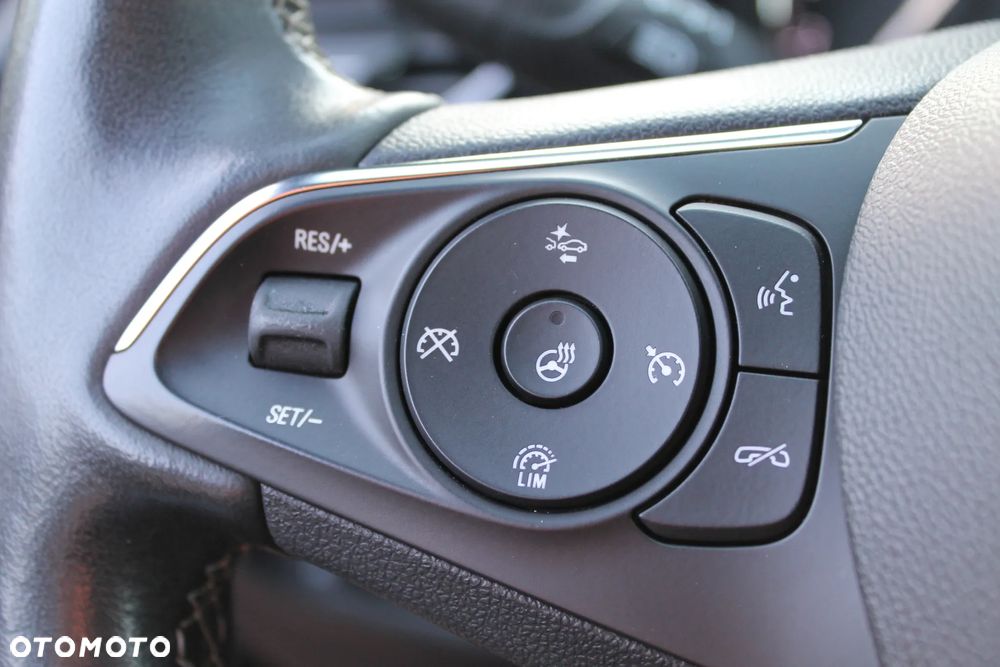Opel Insignia 2.0 CDTI Elegance S&S - 8