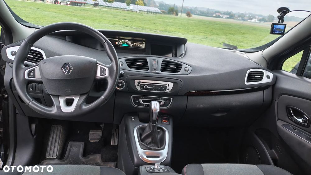 Renault Scenic 1.5dCi TomTom Edition EDC - 8
