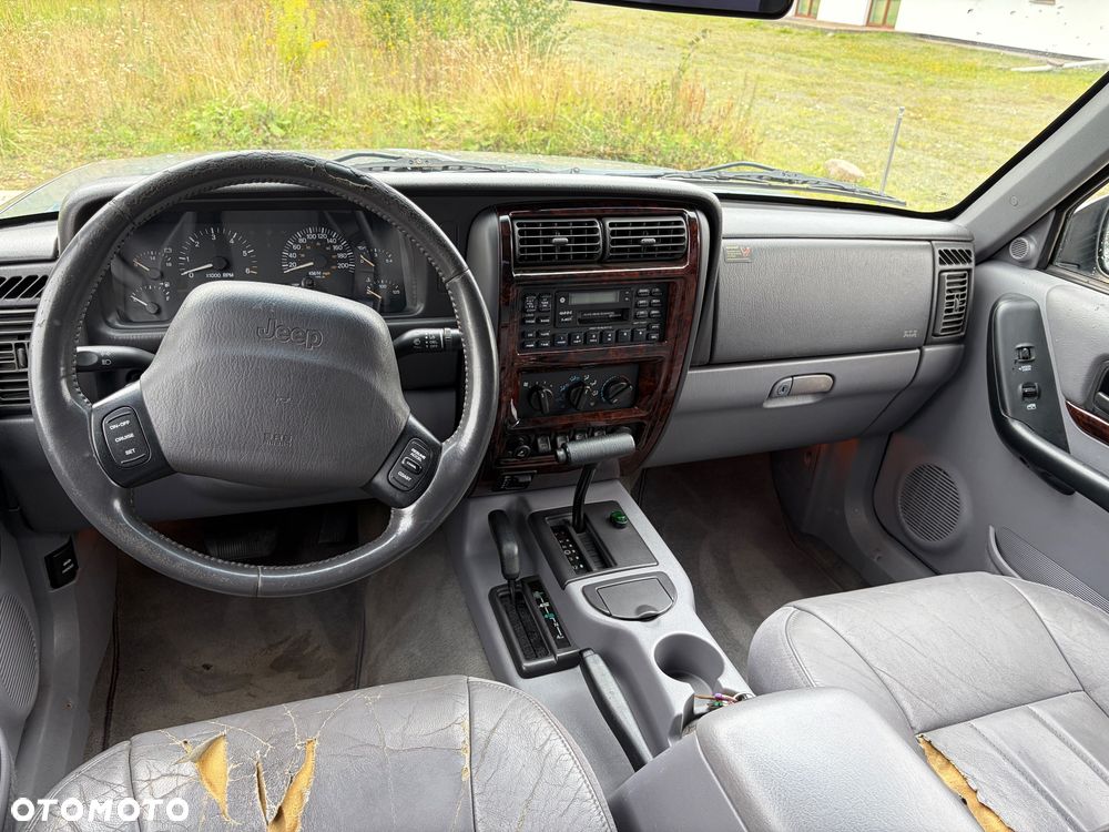 Jeep Cherokee 4.0 Limited - 14