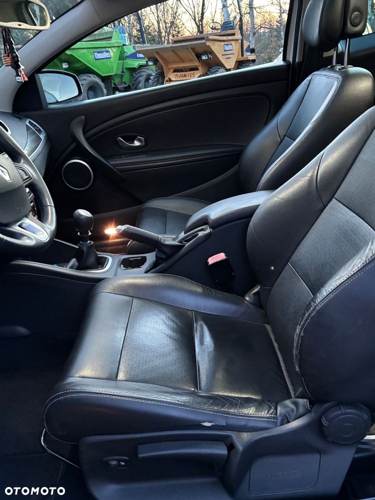 Renault Megane 1.9 dCi Privilege - 12