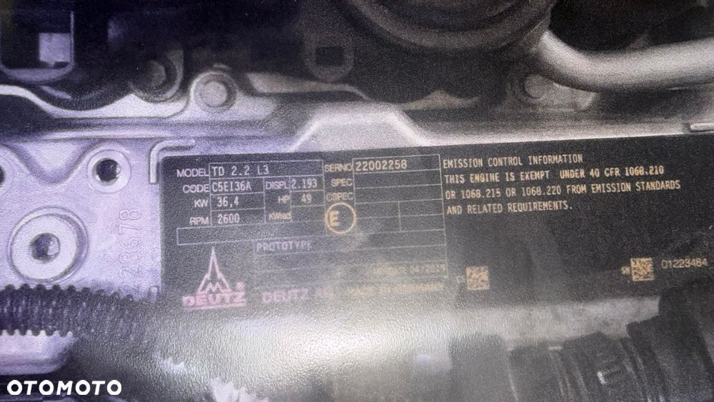 Silnik DEUTZ TD 2.2 L3 36,4 KW 2202258 - 4