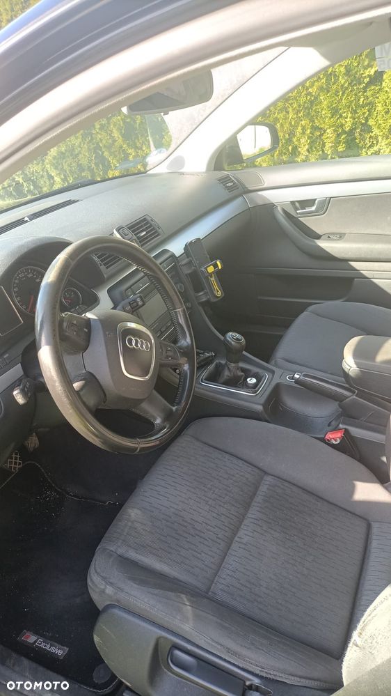 Audi A4 Avant 2.0 TDI - 9
