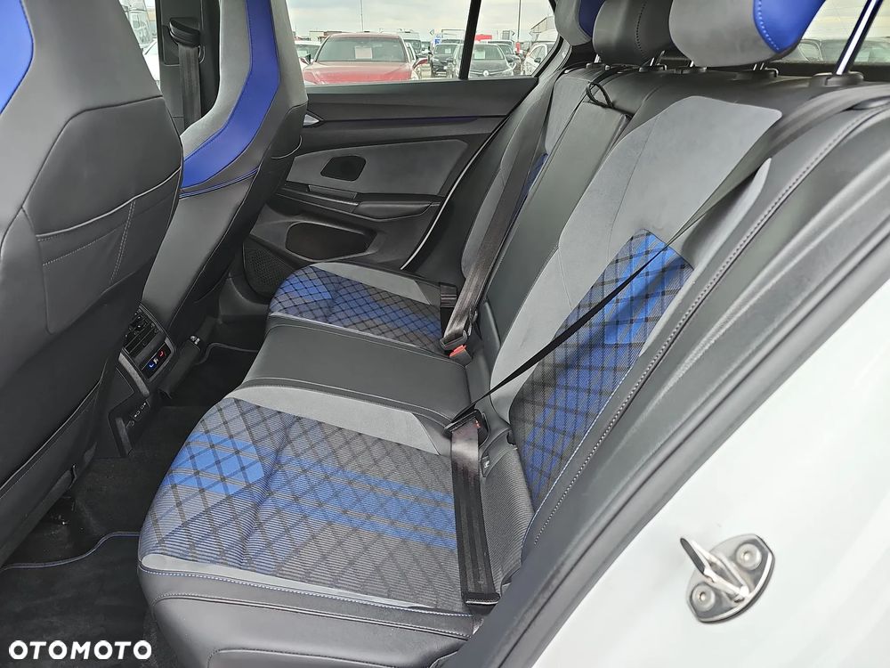 Volkswagen Golf 2.0 TSI 4Motion R DSG - 12