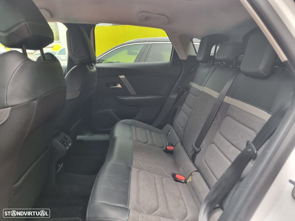 Citroën C4 1.5 BlueHDi Shine EAT8 - 12