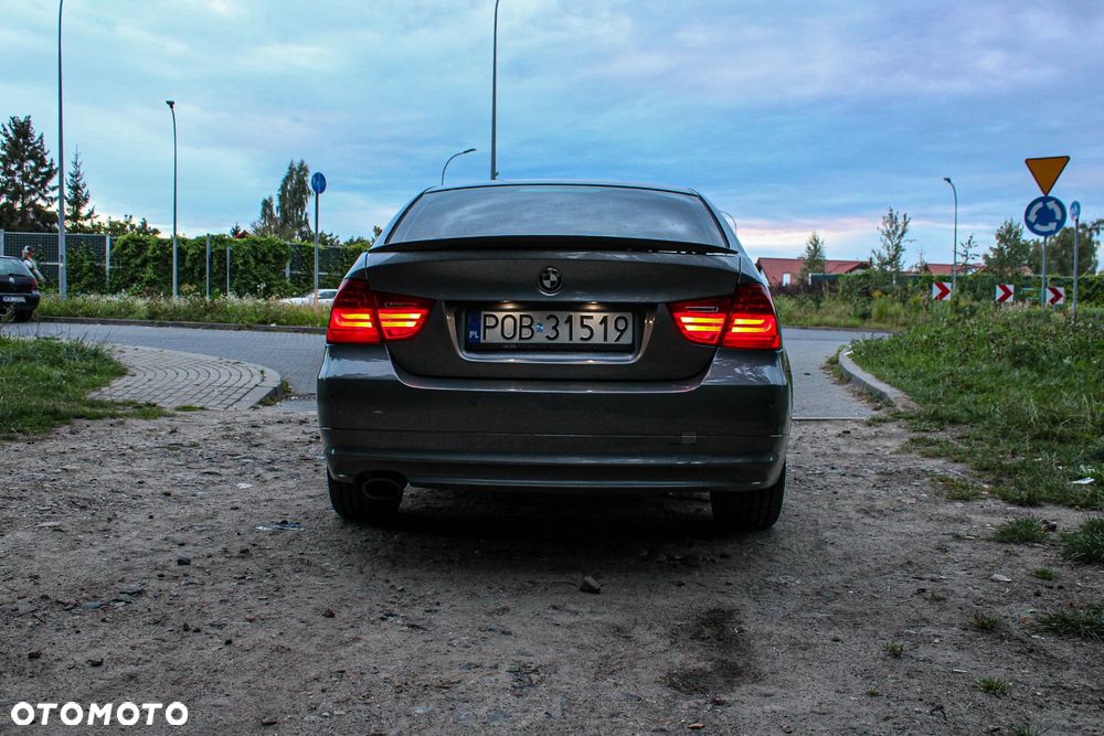 BMW Seria 3 320d xDrive - 5