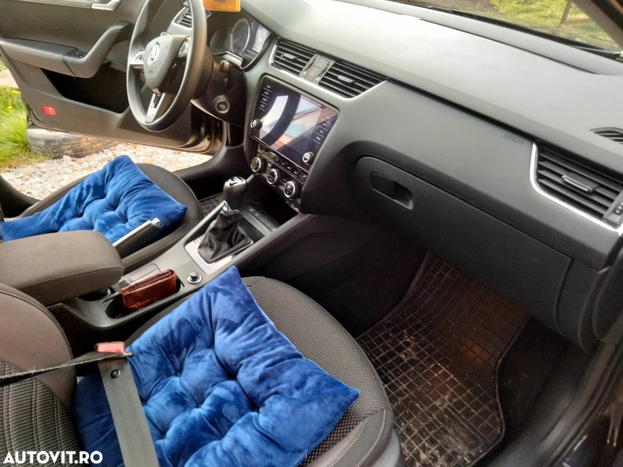 Skoda Octavia 2.0 TDI AMBITION DSG - 7