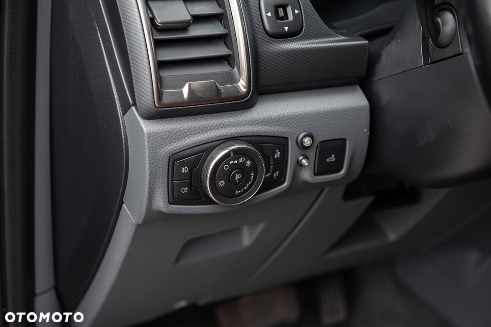 Ford Ranger - 17