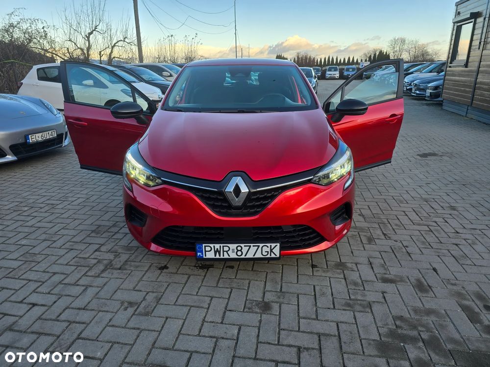 Renault Clio - 23