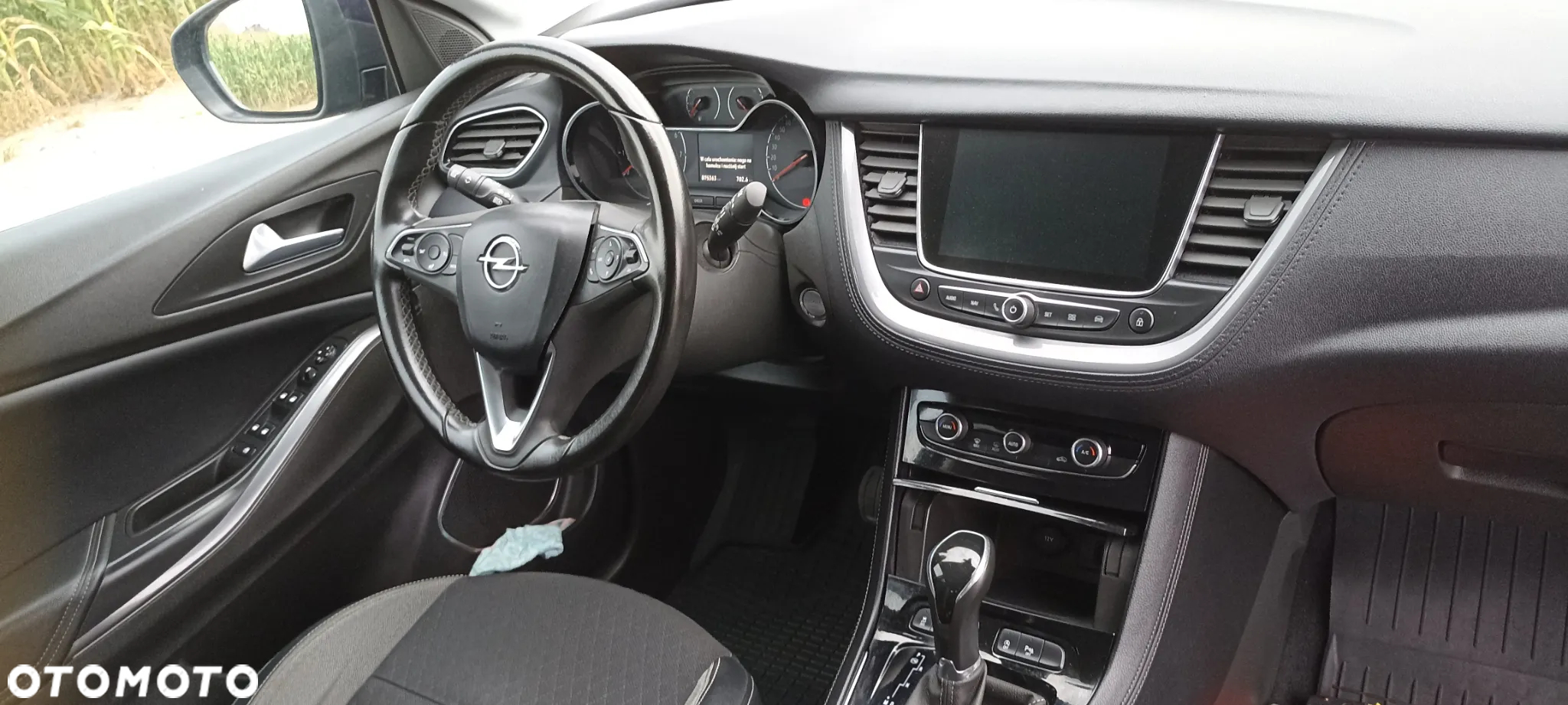 Opel Grandland X 1.2 T GPF Design Line S&S - 26