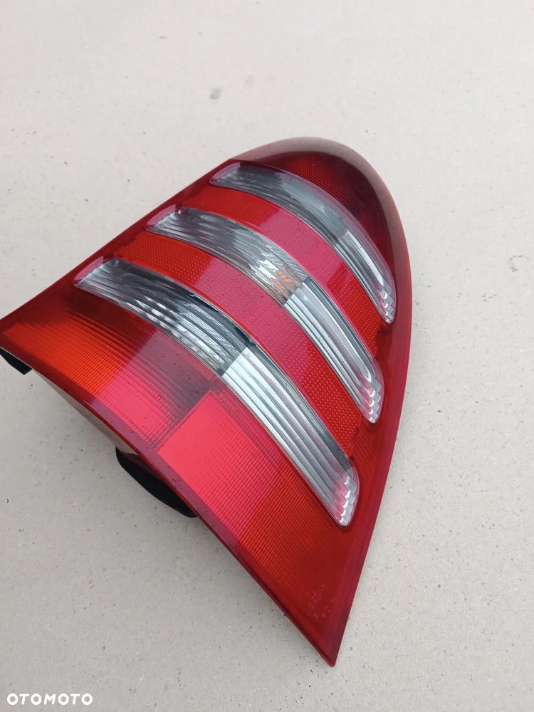 LAMPA TYŁ TYLNA PRAWA MERCEDES BENZ W203 KOMBI A2038201264 - 3
