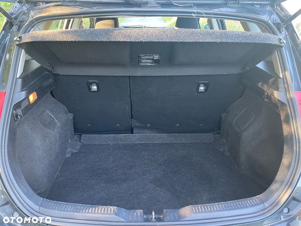 Toyota Auris 1.4 D-4D Active - 6