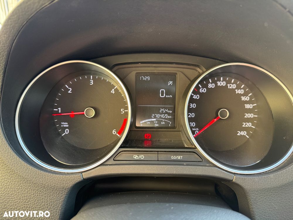 Volkswagen Polo 1.4 TDI Blue Motion - 13