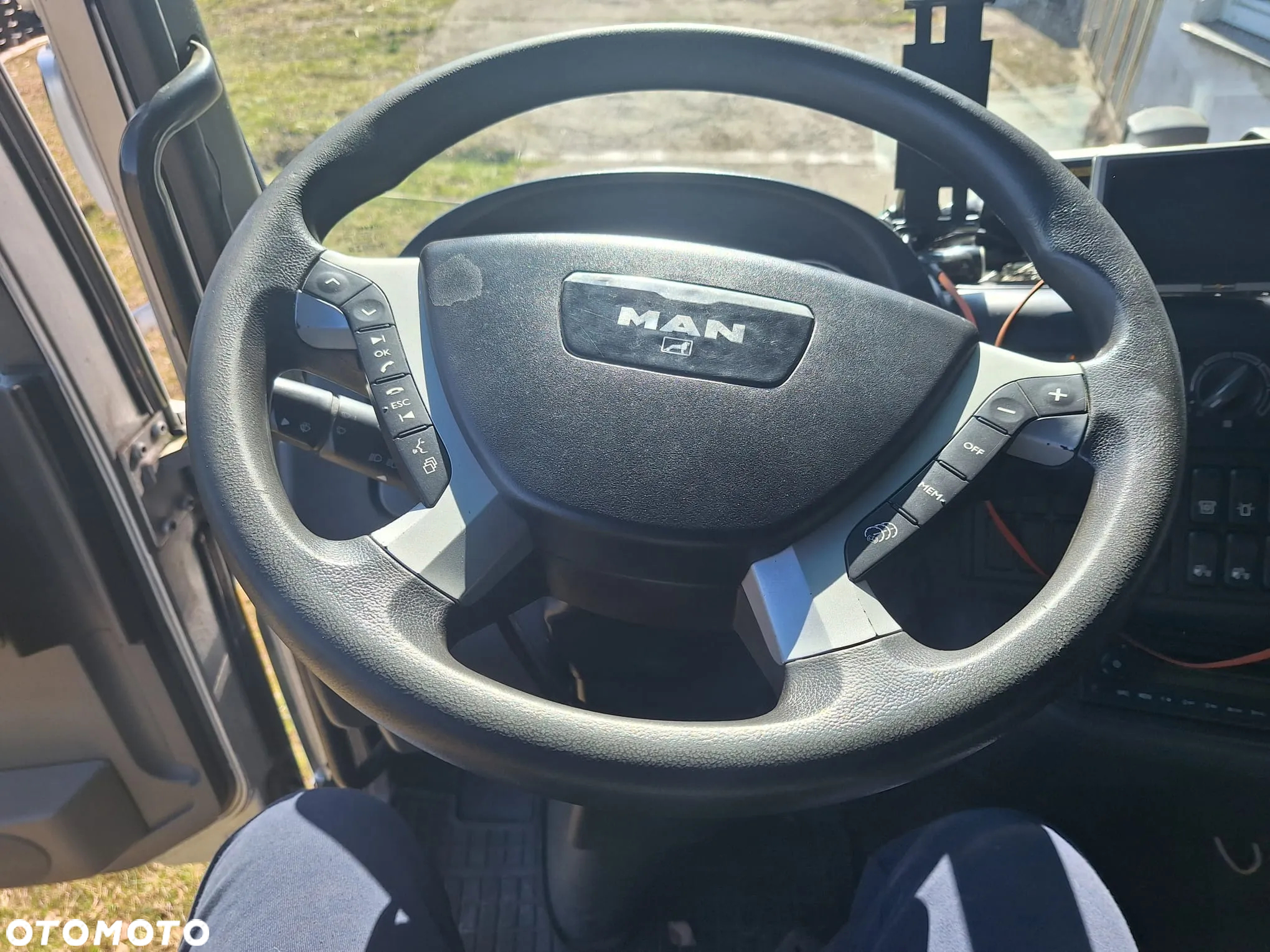 MAN TGL 8.250 - 12