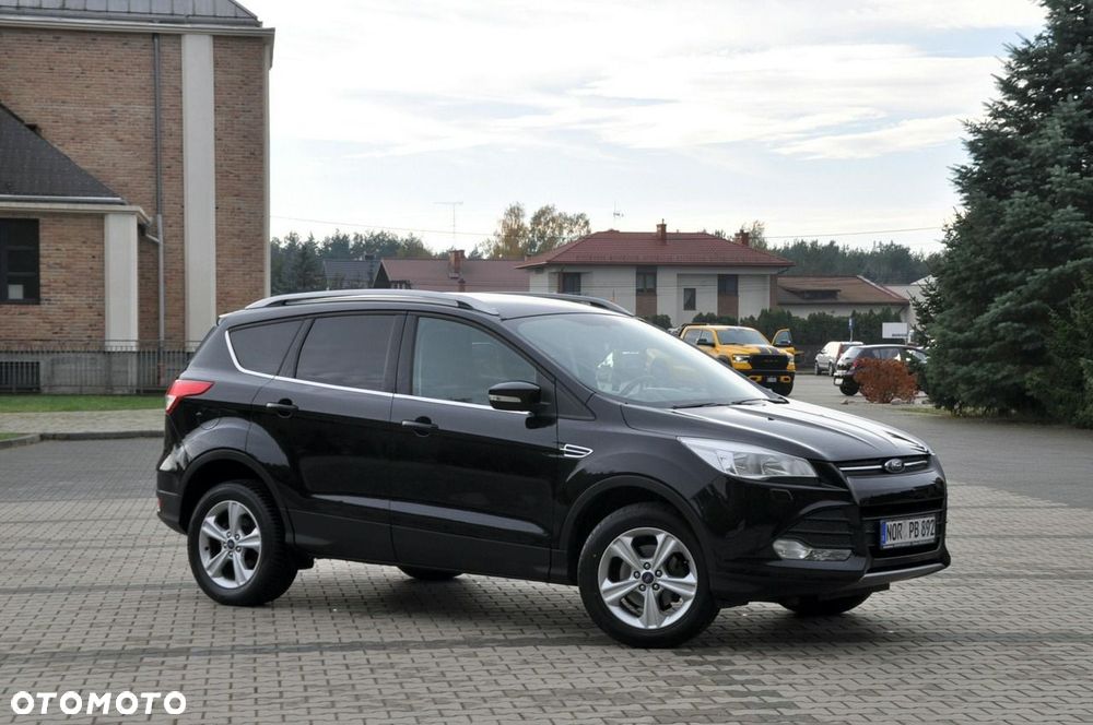 Ford Kuga - 4