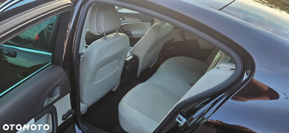 Opel Insignia 1.8 Design Edition - 12