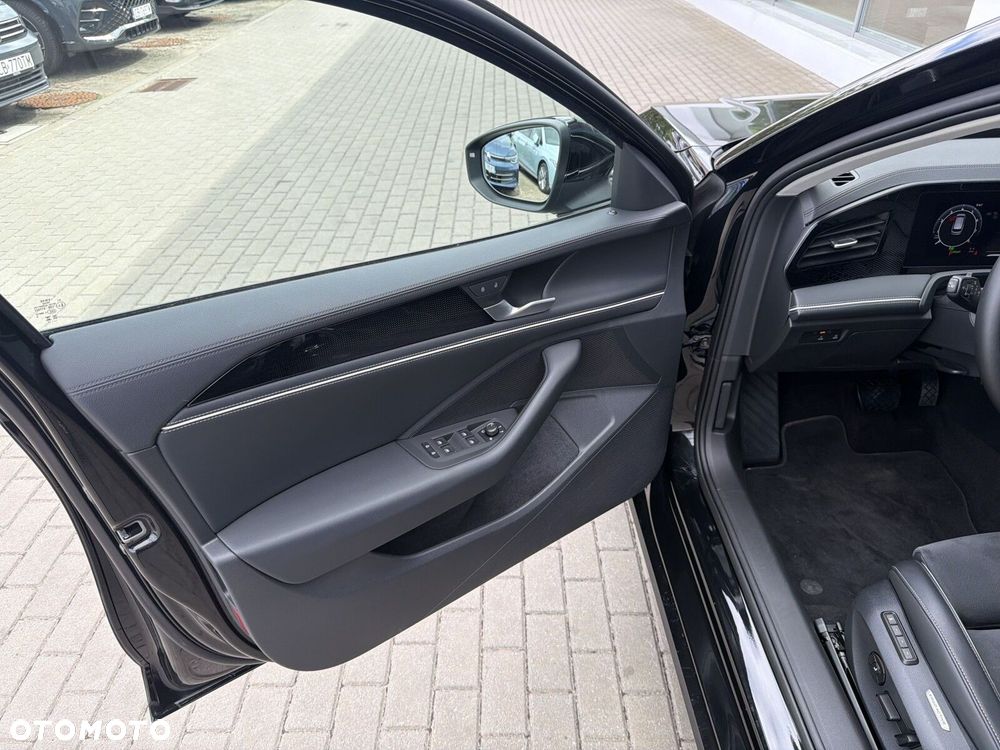 Volkswagen Passat Variant 1.5 TSI EVO Business DSG - 11