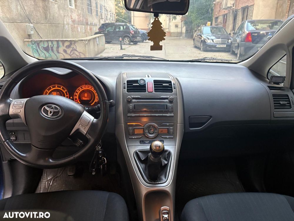 Toyota Auris - 6