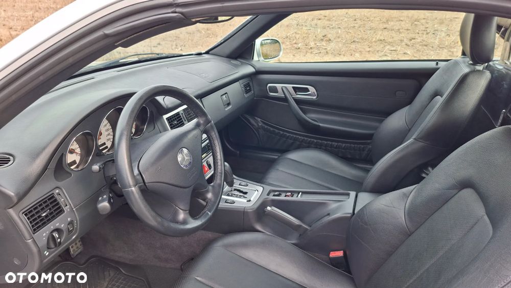 Mercedes-Benz SLK - 25