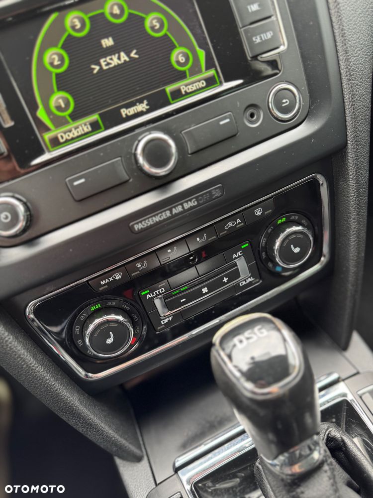 Skoda Superb 2.0 TDI Elegance DSG - 19