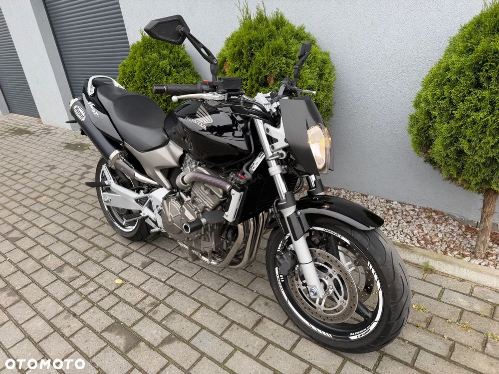 Honda Hornet - 4