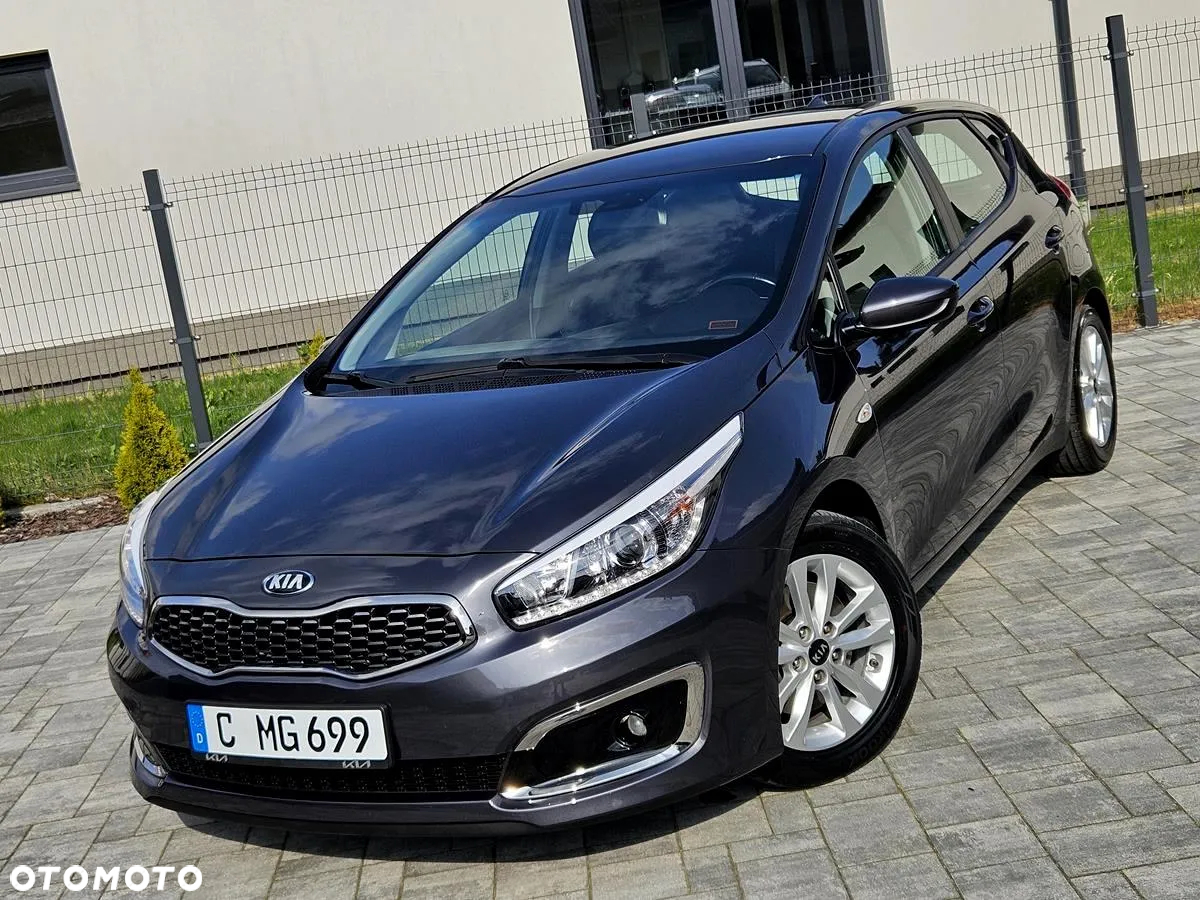 Kia Ceed 1.4 CVVT Dream Team Edition - 3