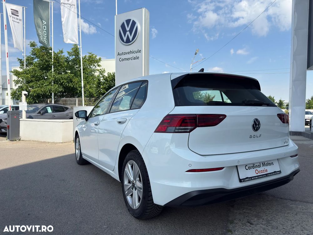 Volkswagen Golf 1.5 eTSI DSG MHEV Life - 7