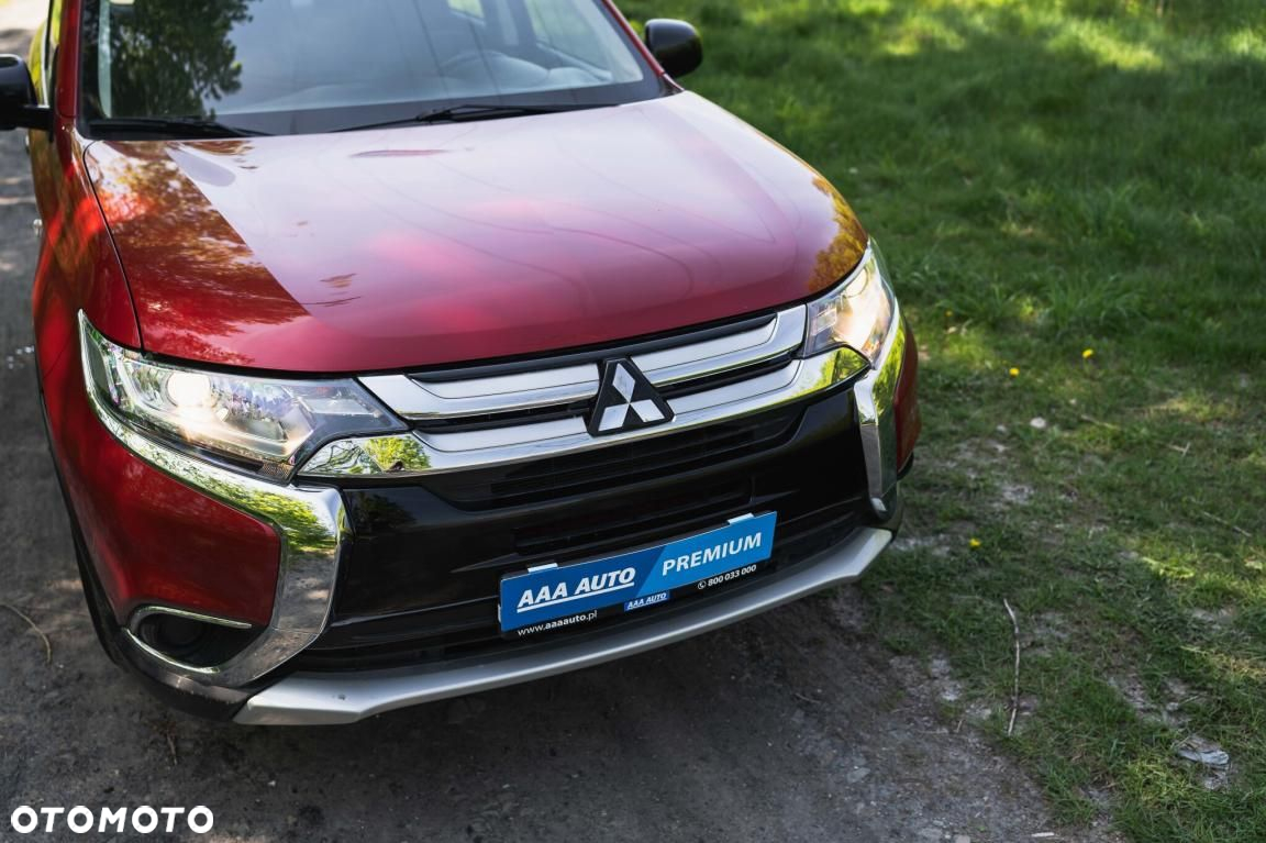 Mitsubishi Outlander - 9