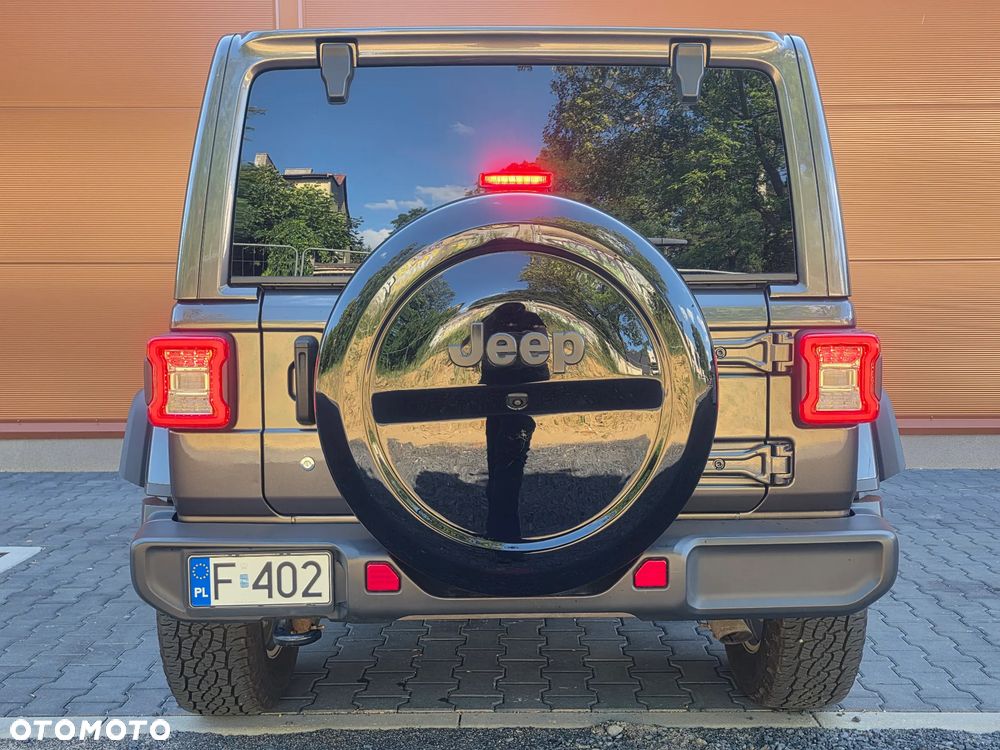Jeep Wrangler 3.6 Unlim Sahara - 8