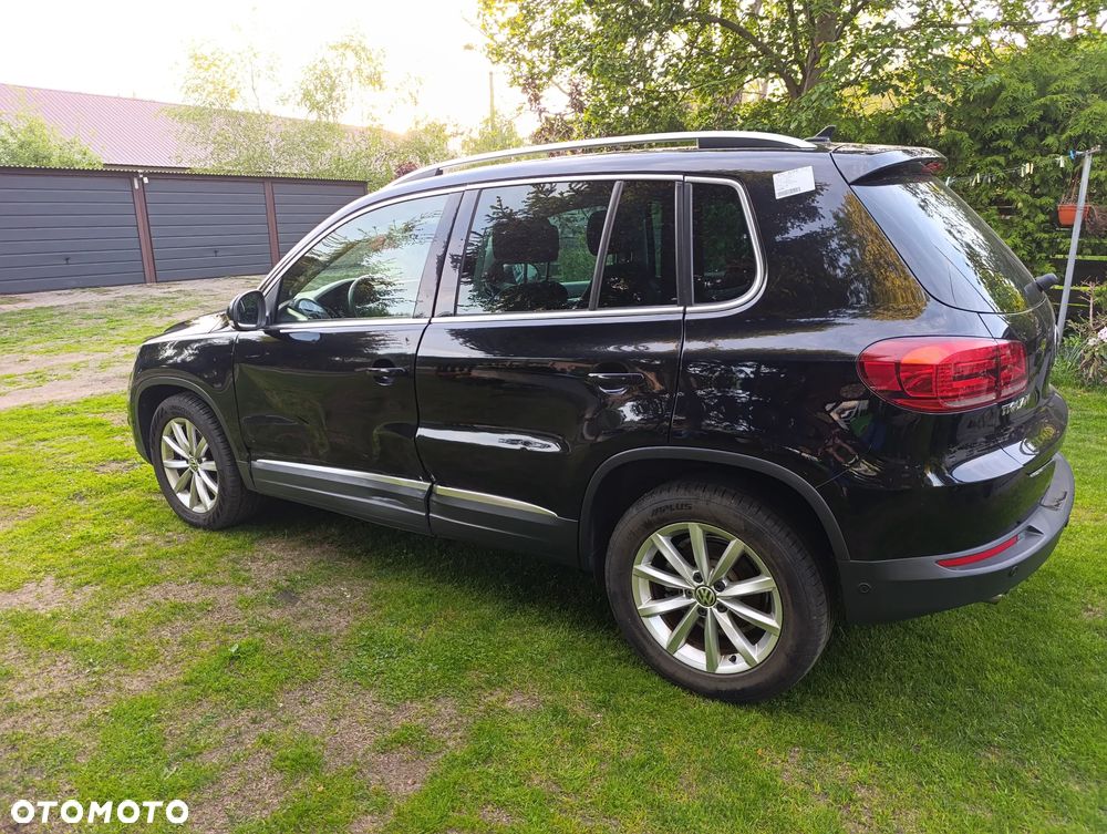 Volkswagen Tiguan 2.0 TDI DPF BlueMotion Technology Exclusive - 5