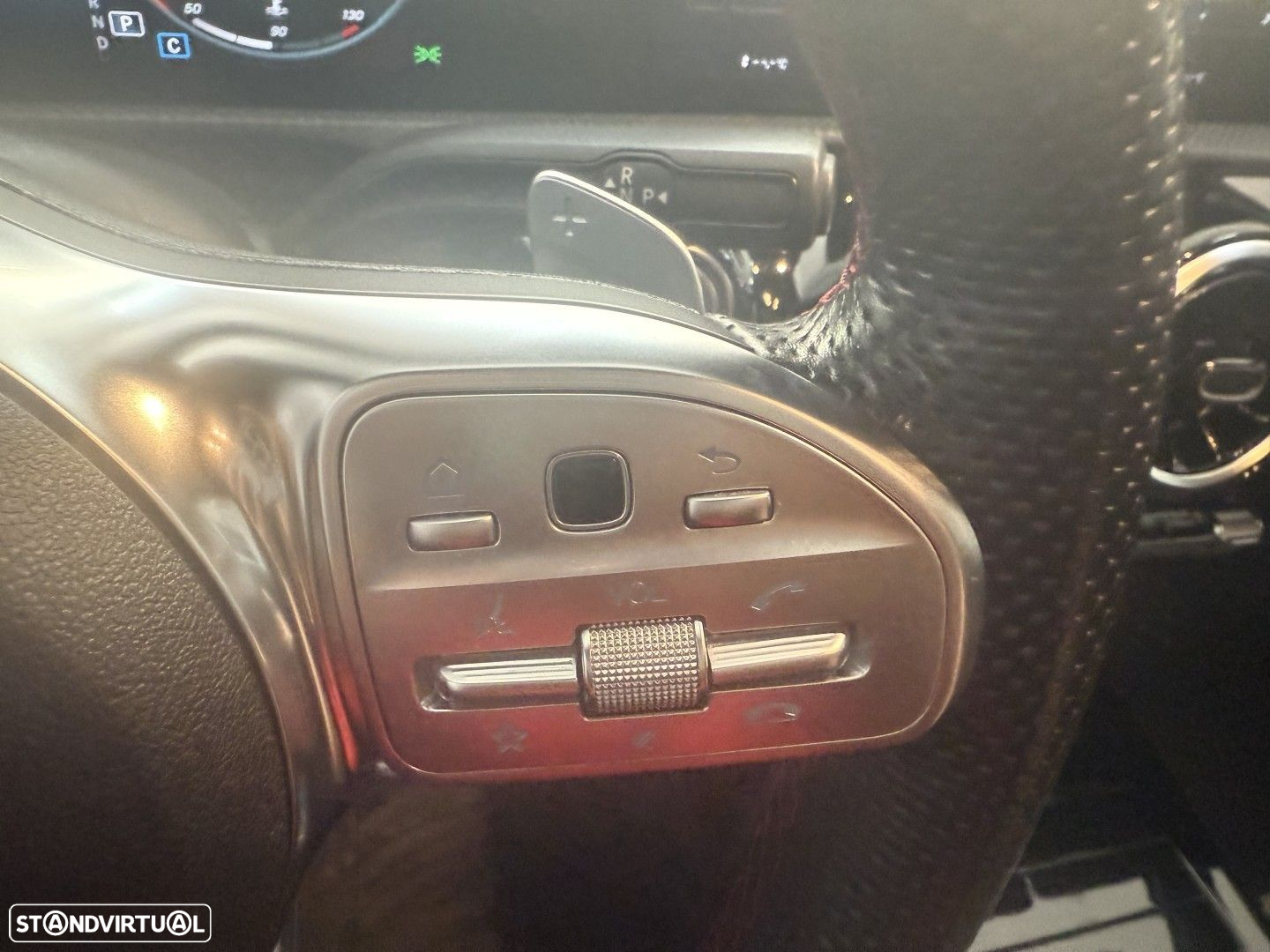 Mercedes-Benz CLA 180 d Shooting Brake AMG Line Aut. - 17