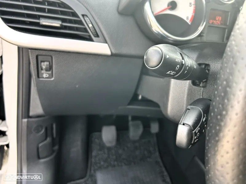 Peugeot 207 SW 1.6 HDI BUSINESS 16V 92CV - 13