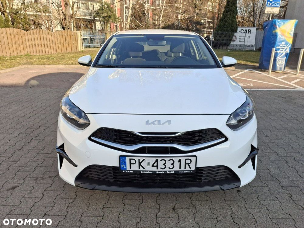 Kia Ceed 1.5 T-GDI M - 2