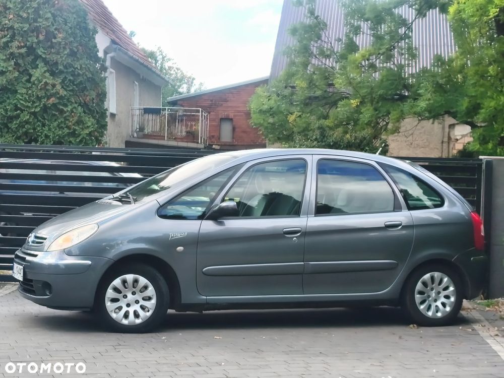 Citroën Xsara Picasso 1.8i Confort - 16