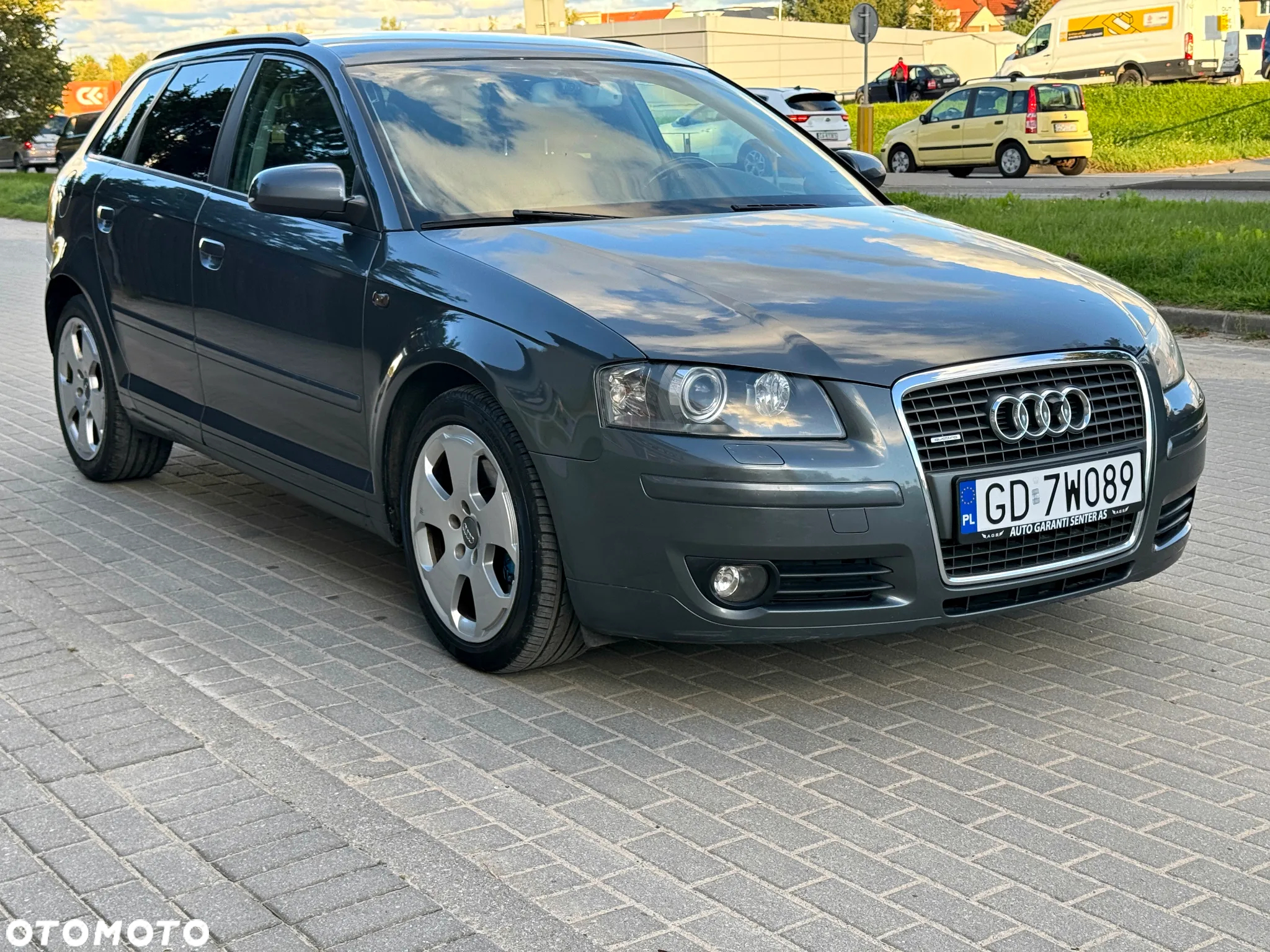 Audi A3 Sportback 2.0 TDI DPF quattro Ambiente - 3
