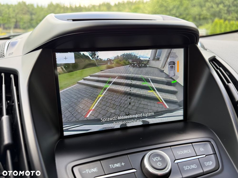 Ford Kuga - 25