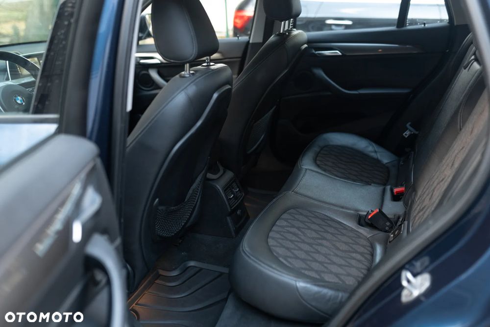 BMW X1 xDrive20i xLine - 21