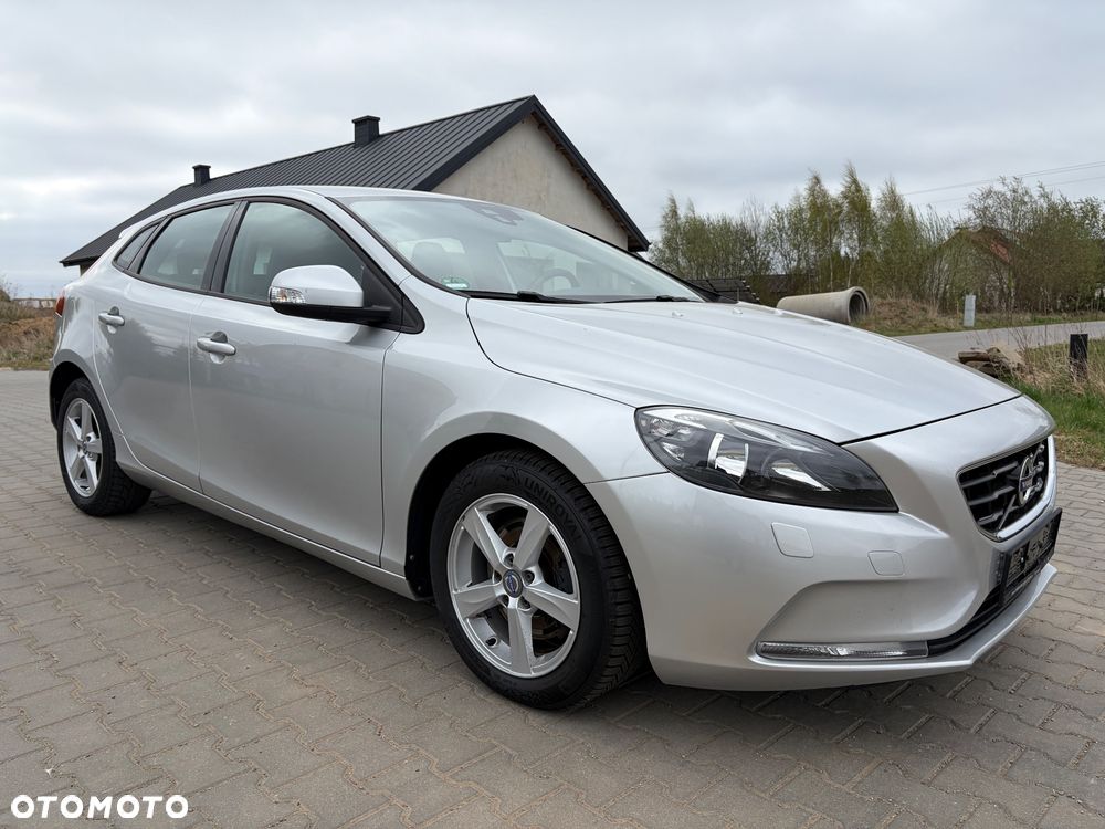 Volvo V40 T3 Kinetic - 3