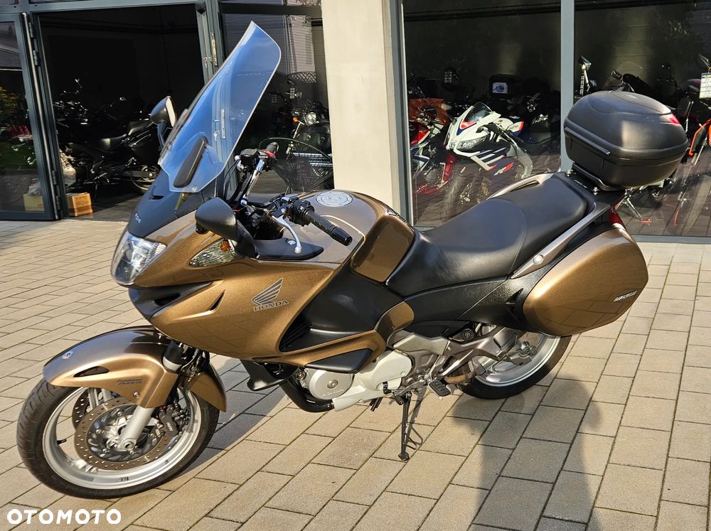 Honda NT - 2