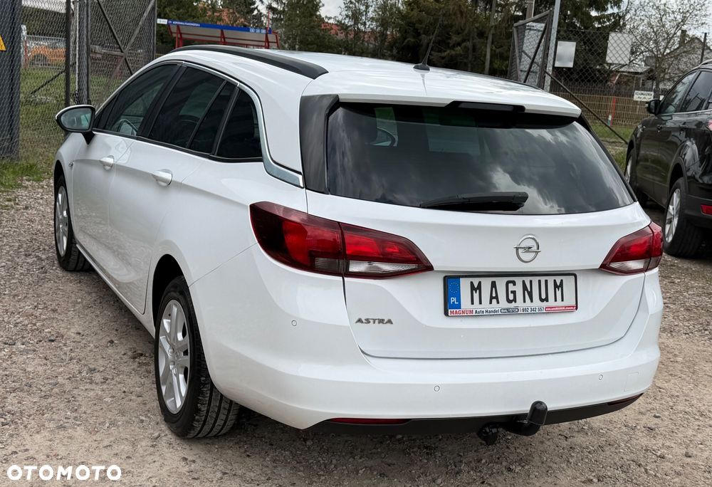 Opel Astra 1.4 Turbo Start/Stop Business - 4