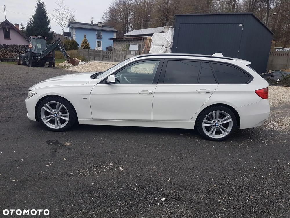BMW Seria 3 330d xDrive Sport-Aut Sport Line - 5