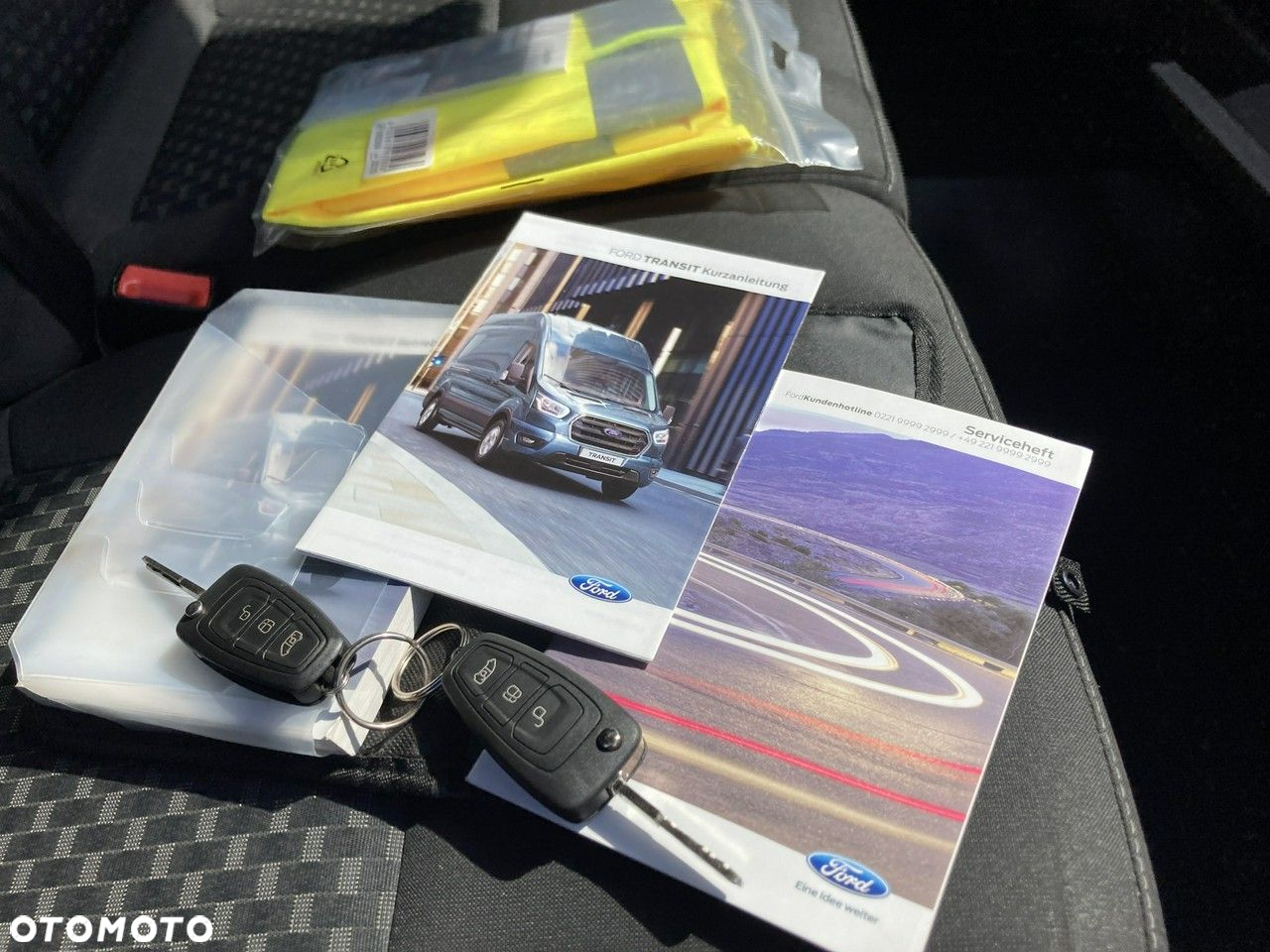 Ford Transit - 12