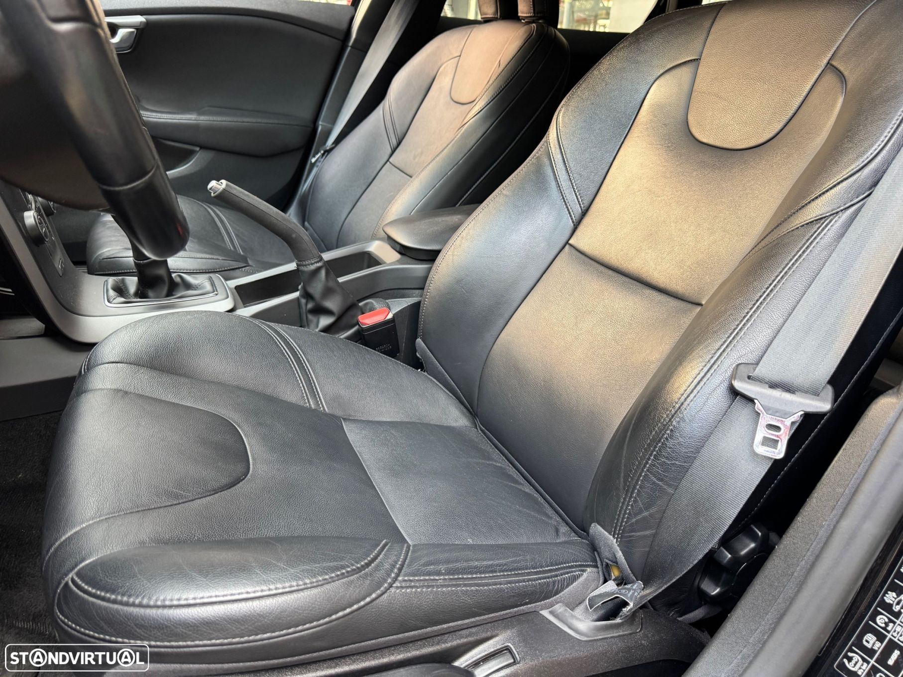 Volvo V40 1.6 D2 Kinetic Eco - 41