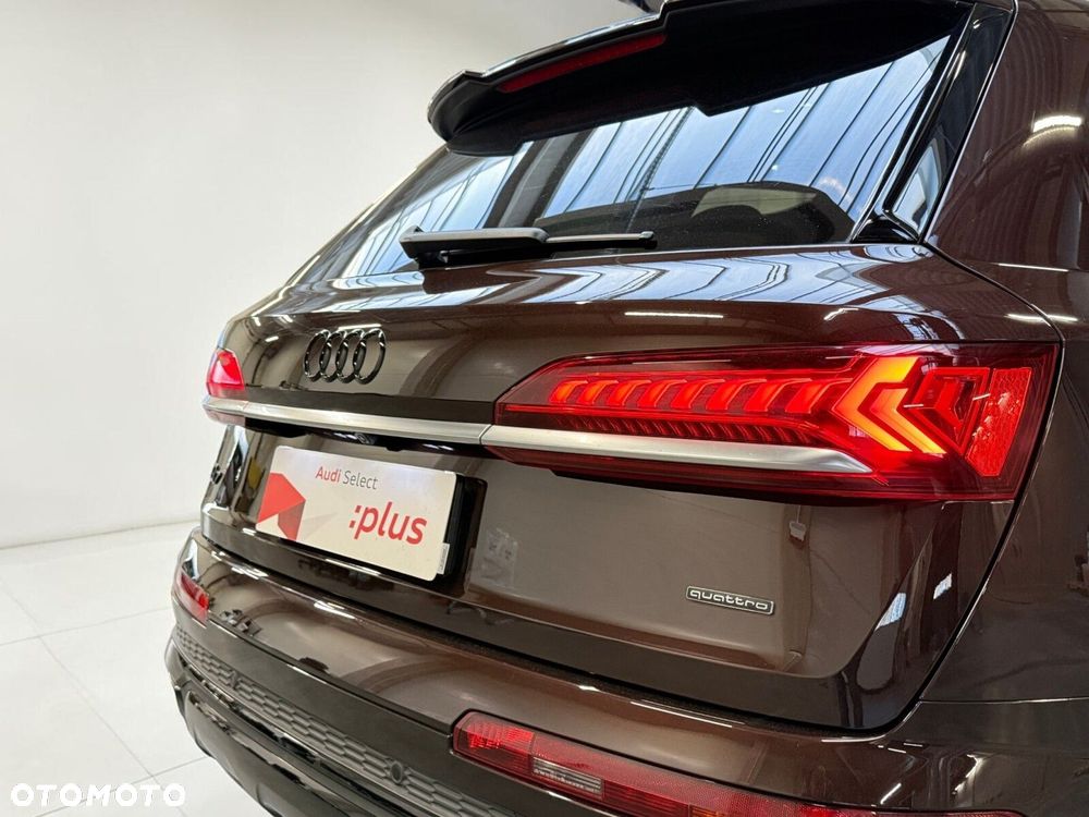 Audi Q7 - 10