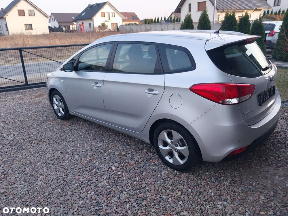 Kia Carens 1.7 CRDi 136 Dream Team Edition - 7