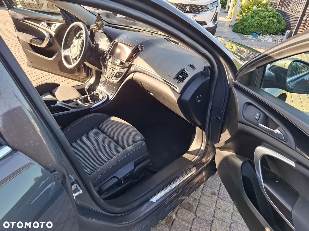 Opel Insignia 1.4 T Cosmo S&S - 13