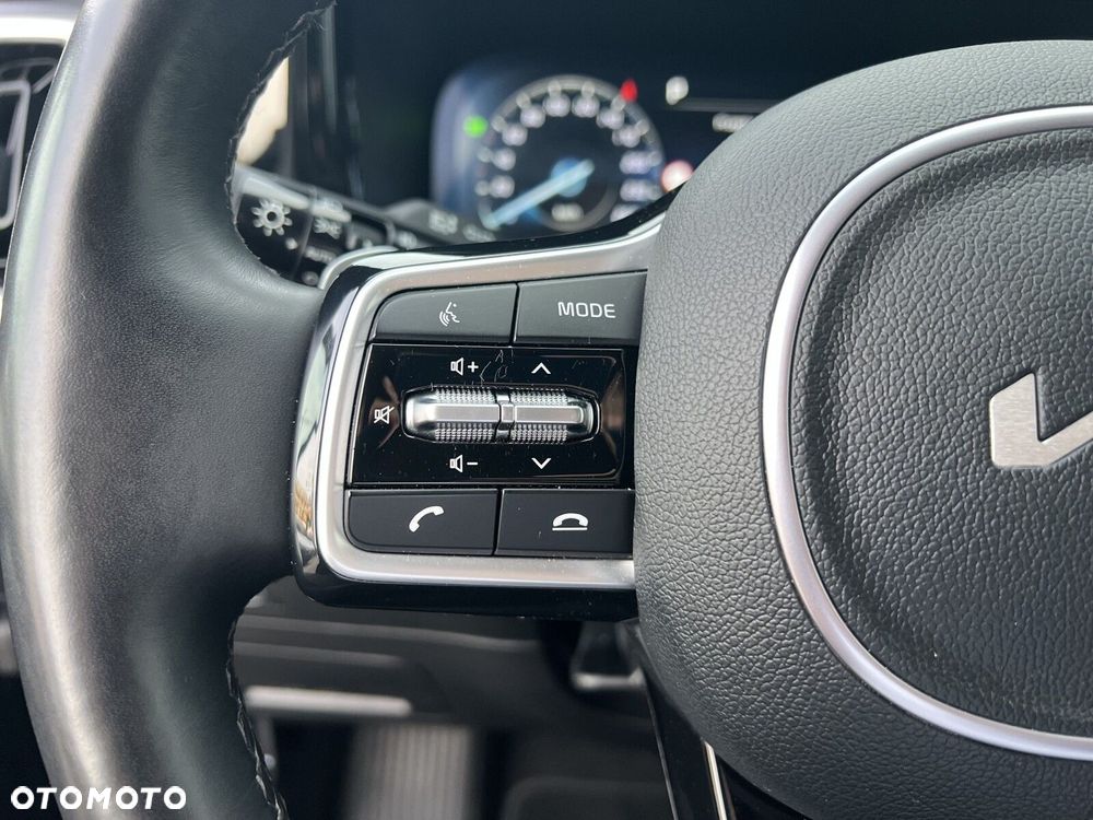 Kia Sorento 1.6 T-GDI HEV XL 7os - 16
