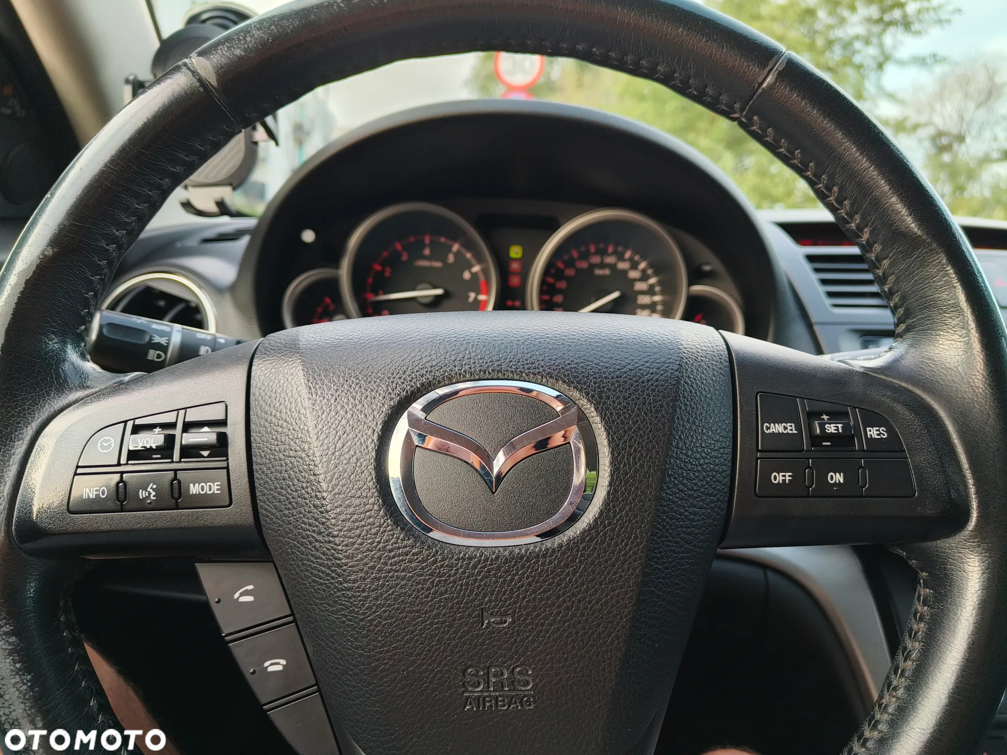 Mazda 6 2.0 Exclusive + Activematic - 28