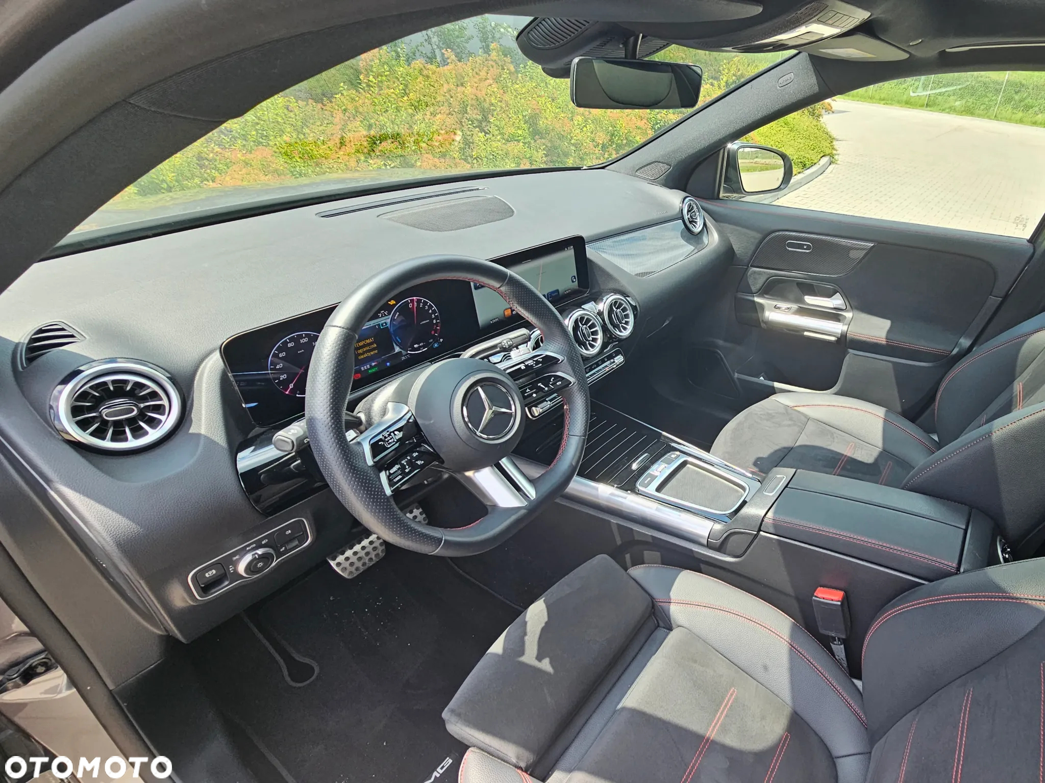 Mercedes-Benz GLA 250 e PHEV AMG Line 8G-DCT - 18