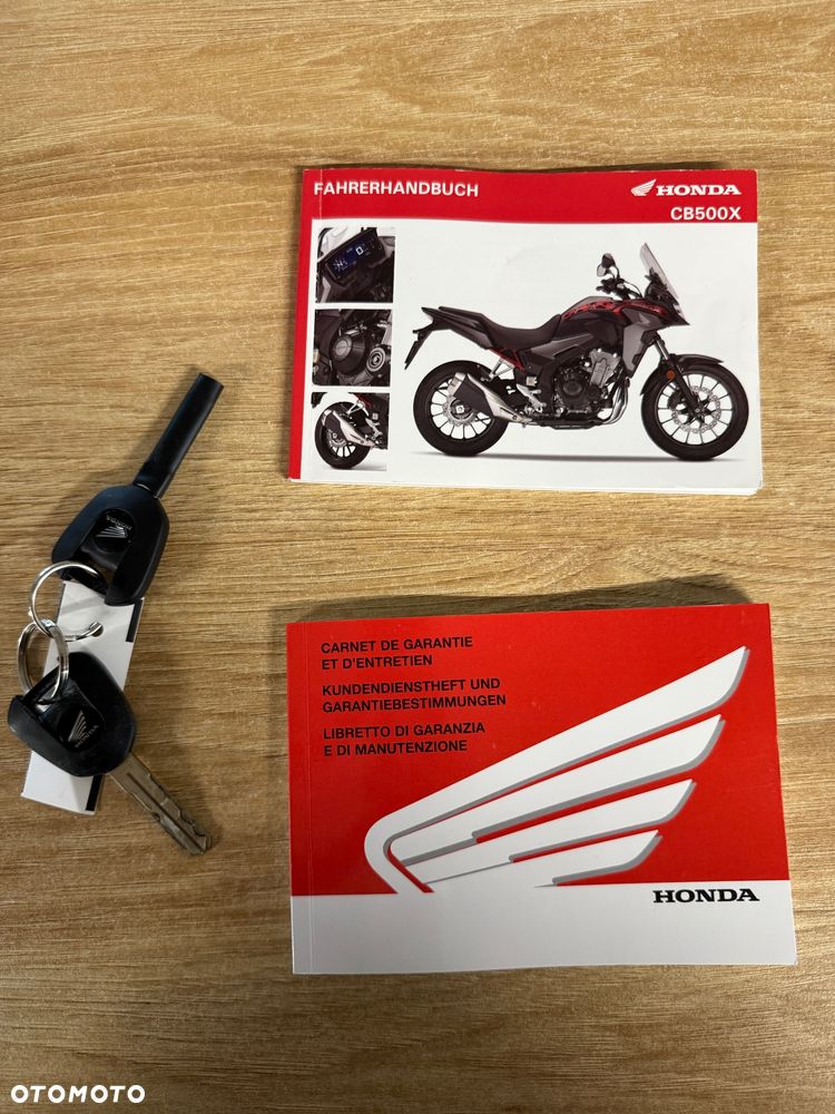 Honda CB - 11